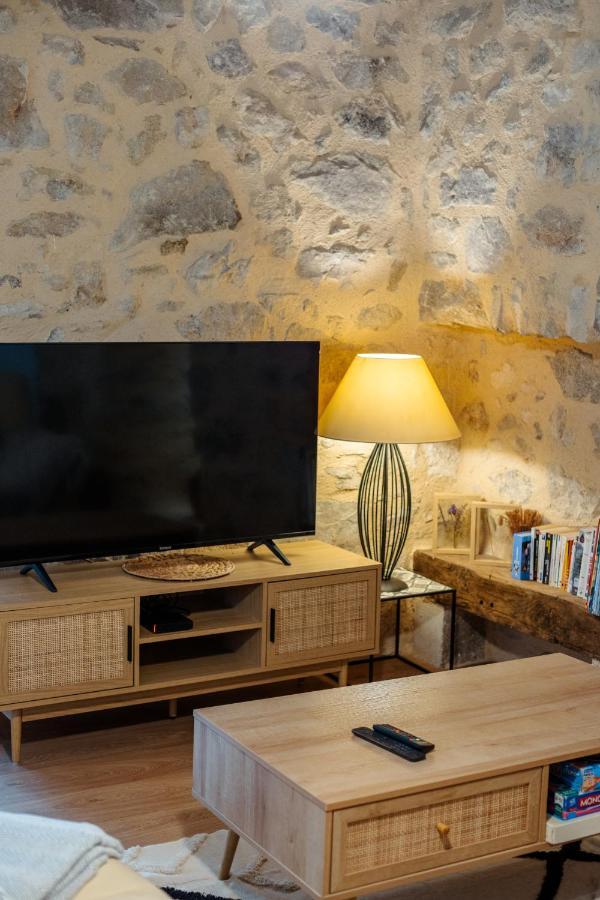 Le Gite De Romain Sanvensa Bagian luar foto